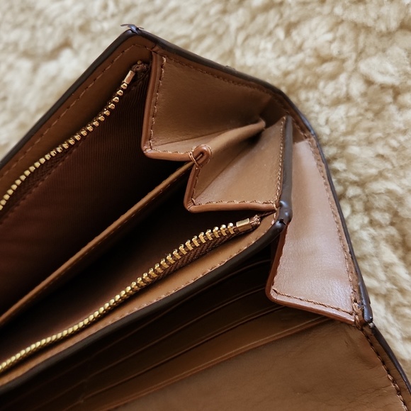 Coach Long Brown Leather Signature Continental Wallet 🤎 - Picture 10 of 16